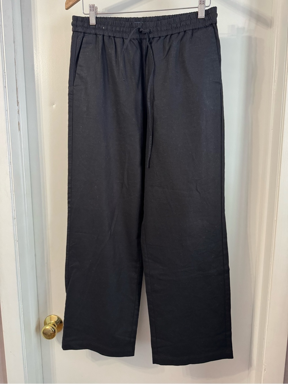 Women’s Black Elastic-Waist Drawstring Linen Pants